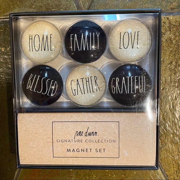 Rae Dunn HOME FAMILY LOVE BLESSED GATHER GRATEFUL 6 Piece Magnet Set BRAND NEW - Picture 1 of 4